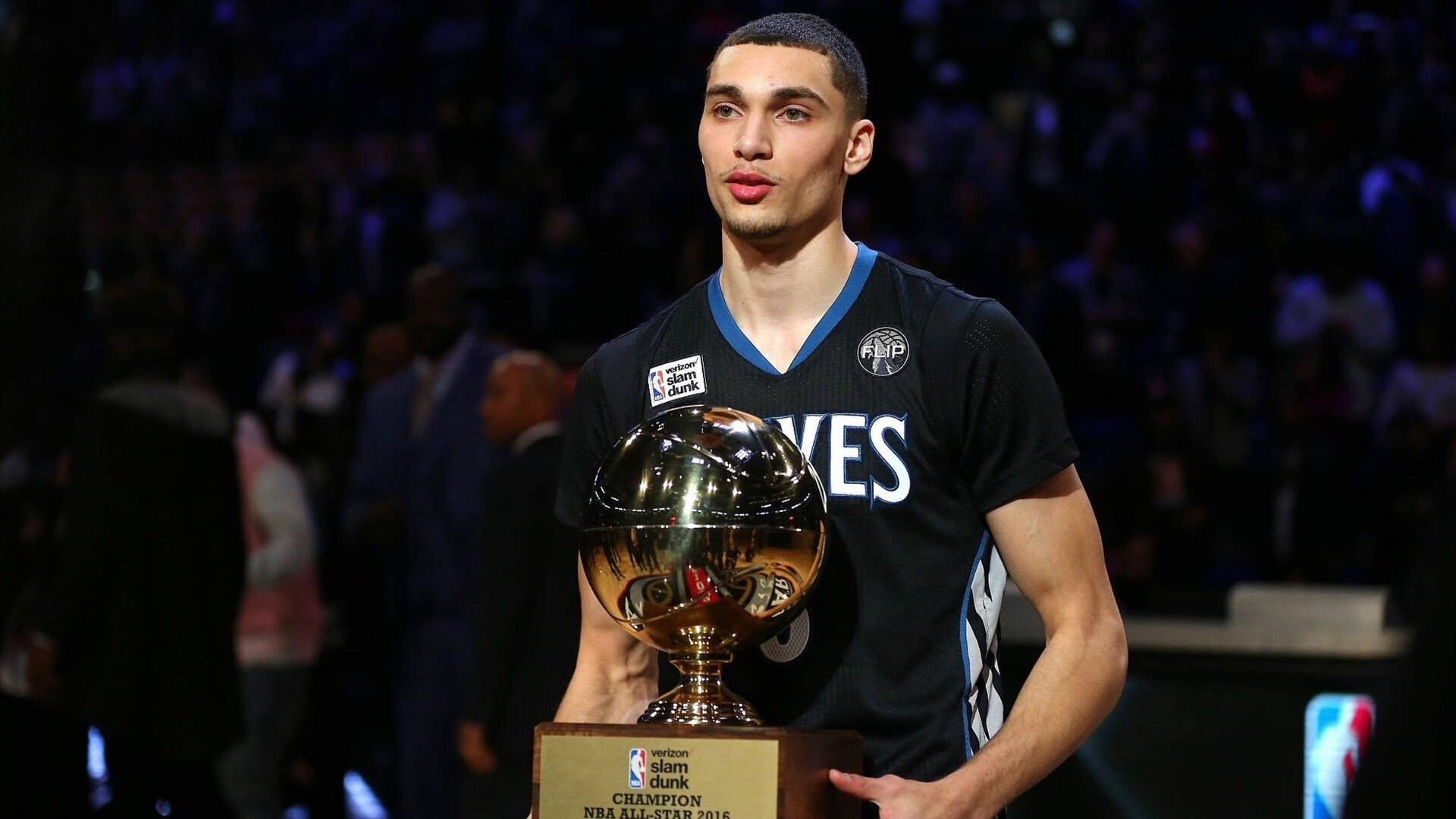 “融合科技：AI和大数据如何改变比赛”，ai与大数据结合